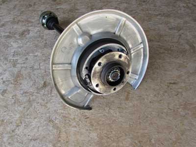 BMW Knuckle King Pin Hub Wheel Bearing w/ Axle, Rear Left 33326770905 E60 545i 550i Sedan2